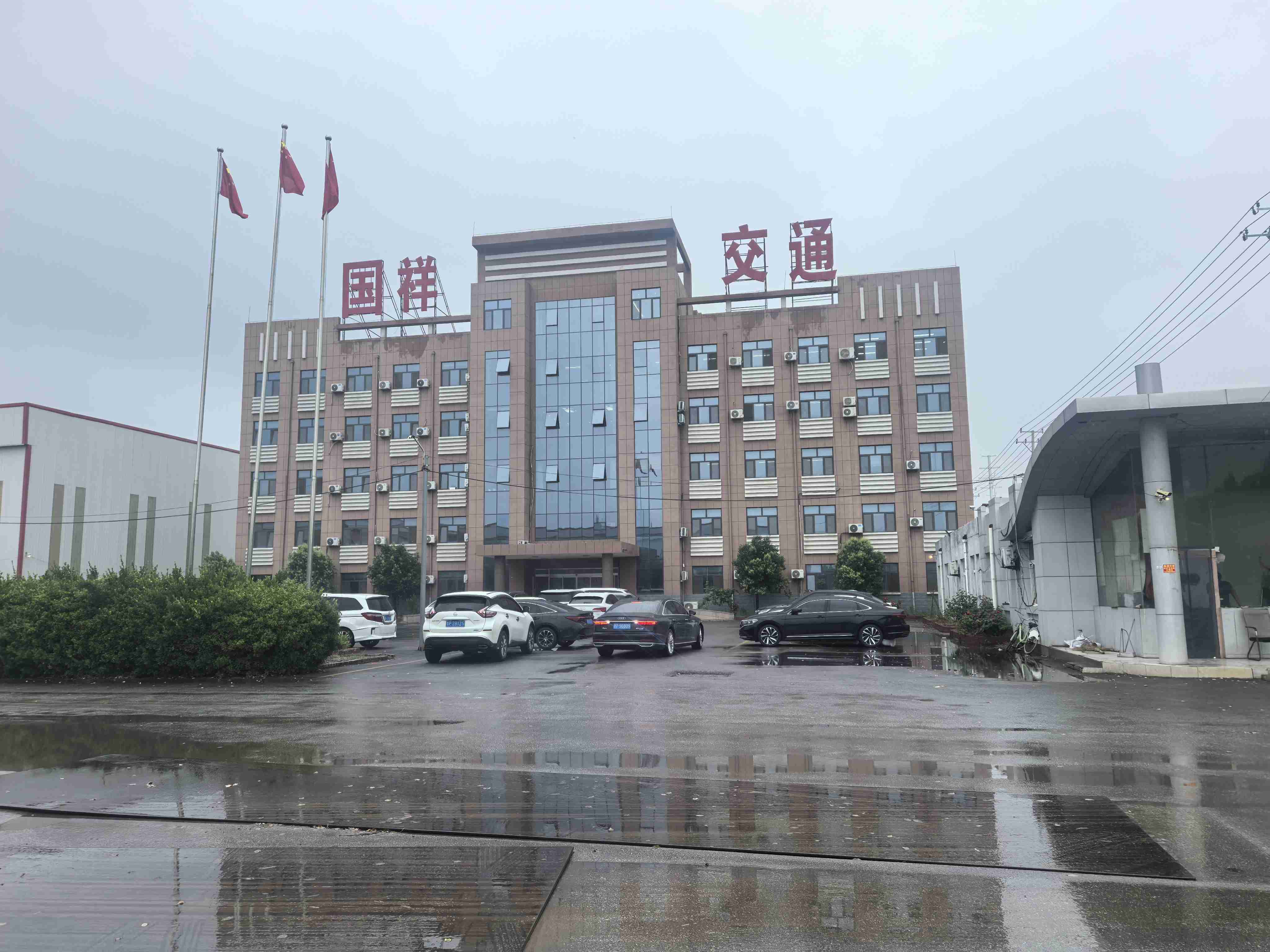 白山市波形护栏板浸塑波形护栏 - 推荐